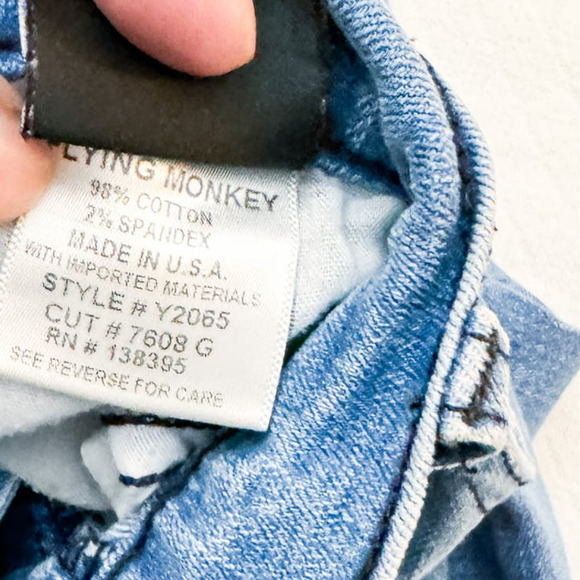 Flying Monkey Distressed Denim Raw Hem Jeans Style Y2065 Size 30 - Picture 6 of 8